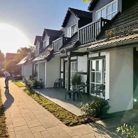 Rosenhof Am Plauer Garni Mit E-lade Saeule Plau am See