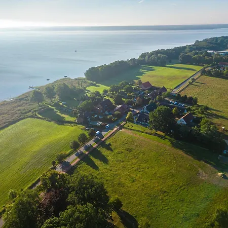 Rosenhof Am Plauer Garni Mit E-lade Saeule * Plau am See