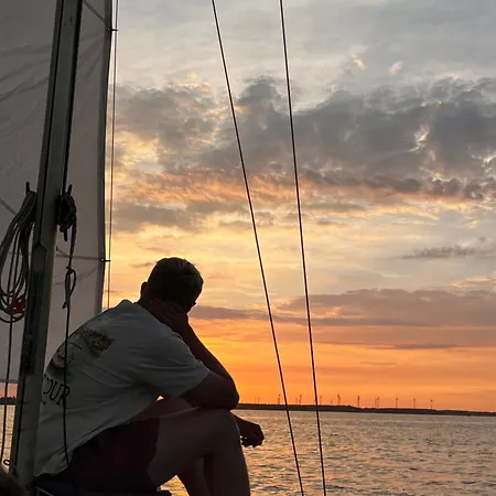 Rosenhof Am Plauer Garni Mit E-lade Saeule Hotel