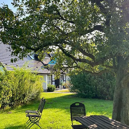 Rosenhof Am Plauer Garni Mit E-lade Saeule * Plau am See