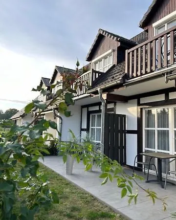 Rosenhof Am Plauer Garni Mit E-lade Saeule * Plau am See