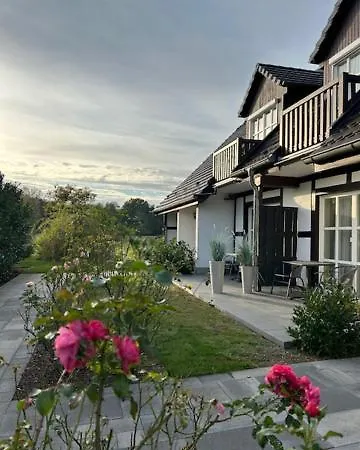 Rosenhof Am Plauer Garni Mit E-lade Saeule Hotel Plau am See